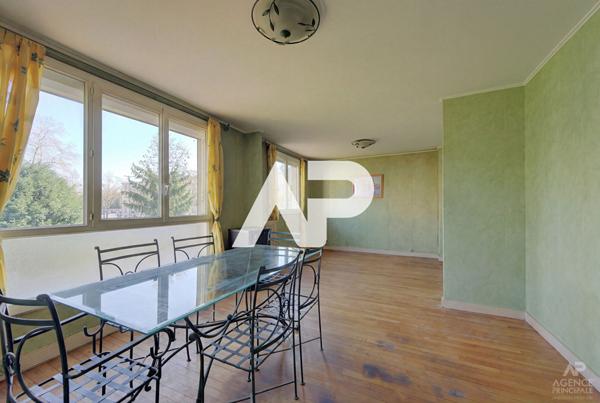 Appartement Rueil Malmaison 3 pièce(s) 55 m2 €220 000 ** - Référence 19656