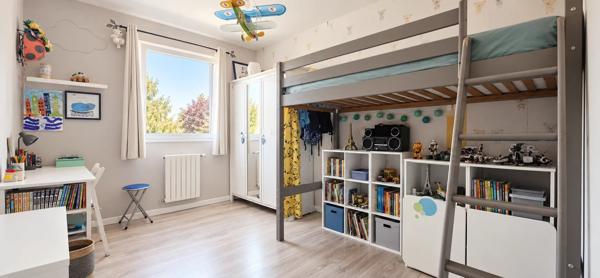 Vente                                                      Maison
                        
                     5 pièces                      91 m2                     à Fontenay-Trésigny