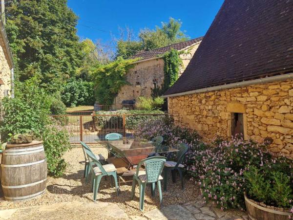 Maison ancienne - Saint-cyprien Authentique maison perigordine en pierres, rénovée avec piscine et Jardin