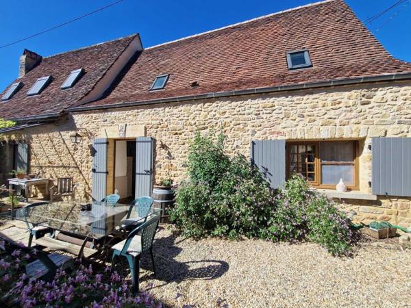 Maison ancienne - Saint-cyprien Authentique maison perigordine en pierres, rénovée avec piscine et Jardin
