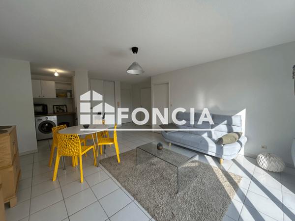 Location Appartement meublé 2 pièces 43.5 m² - 16 IMPASSE SAINT ARNAULT Agen 47000