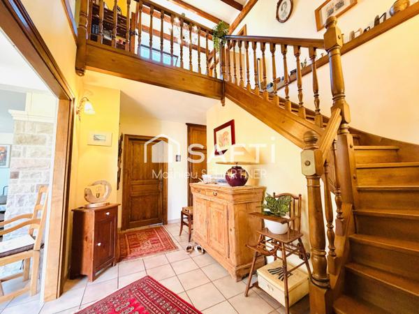 Maison - 6 pièces - 138m²