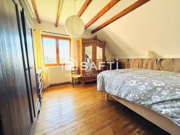 Maison - 6 pièces - 138m²