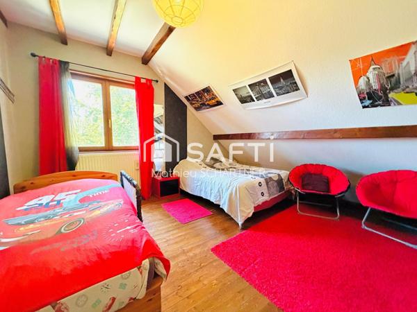 Maison - 6 pièces - 138m²