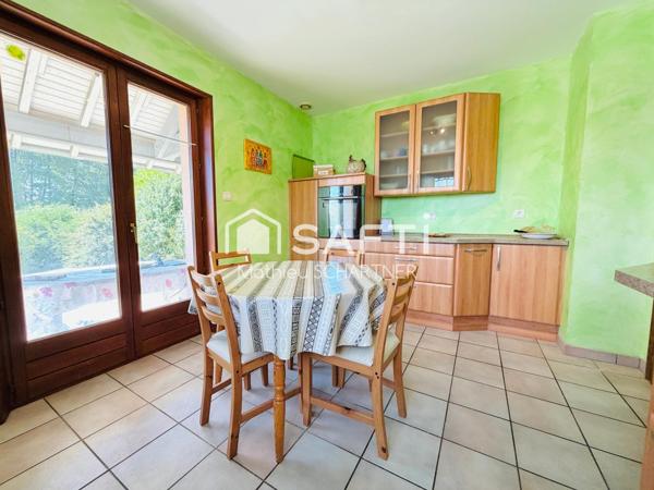 Maison - 6 pièces - 138m²