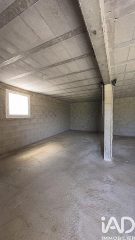 Maison à vendre 4 pièces 153 m² Apt