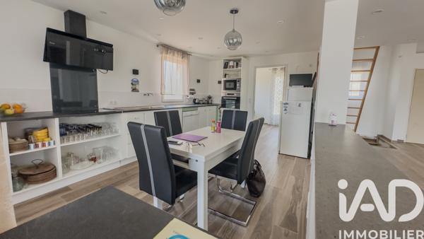 Maison à vendre 4 pièces 153 m² Apt