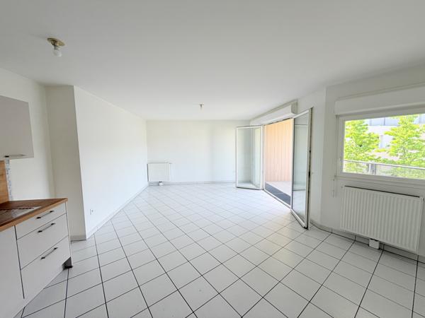Appartement
         3 pièces
        - 64 m² Exclusivité