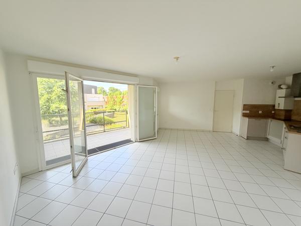Appartement
         3 pièces
        - 64 m² Exclusivité