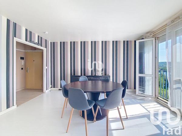 Appartement à vendre 4 pièces 74 m² Mantes-la-Jolie
