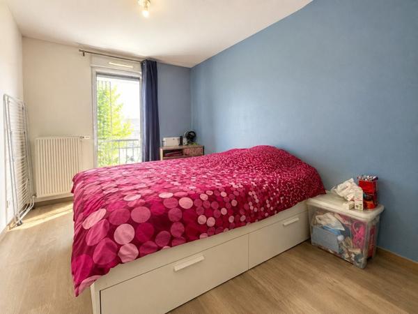 Appartement à vendre 315 700 € Vaulx-en-Velin 4 p 83 m² DPE C