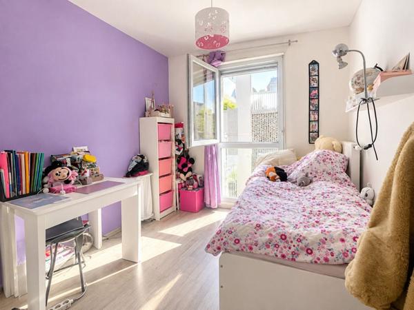 Appartement à vendre 315 700 € Vaulx-en-Velin 4 p 83 m² DPE C
