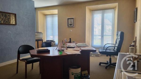 à vendre  160 m2 TRIE CHATEAU - 60