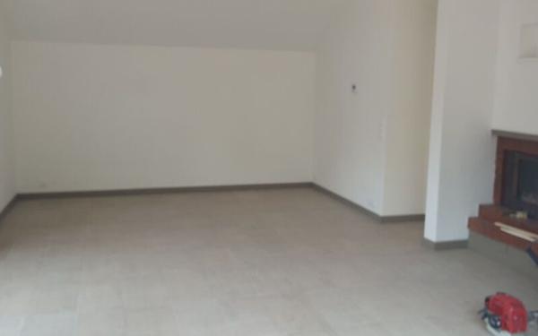 Maison à louer    4 pièces •  Condé-sur-Vesgre