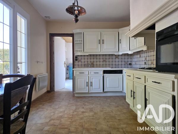 Maison à vendre 5 pièces 137 m² Sireuil