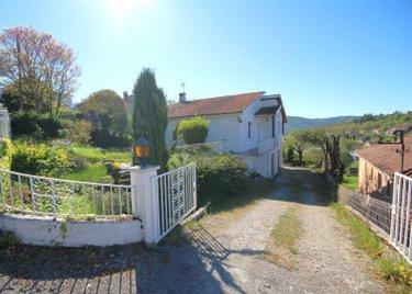 Maison à vendre à Villefranche-de-Rouergue dans l'Aveyron (12200), ref : 3210