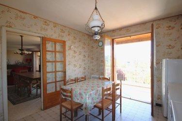 Maison à vendre à Villefranche-de-Rouergue dans l'Aveyron (12200), ref : 3210