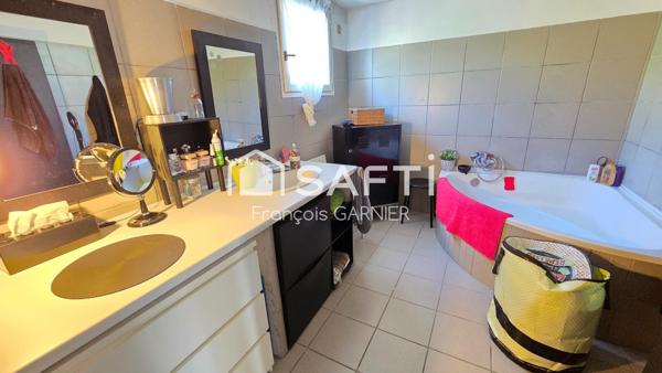 Maison T4 d'environ 133 m² sur 531 m² de terrain