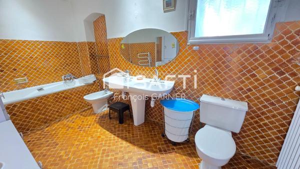 Maison T4 d'environ 133 m² sur 531 m² de terrain