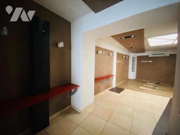 CHALONNES SUR LOIRE LOCAL COMMERCIAL DE 62 M²