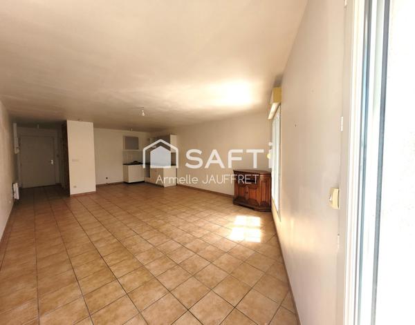 1km de la gare, T1 44m² + parking, immeuble récent
