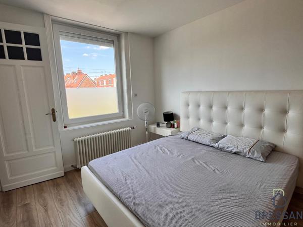 Maison 7 pièce(s) 5 chambre(s) 190 m²