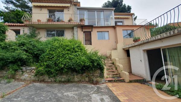Maison à vendre  7 pièces - 158,11 m2 CARQUEIRANNE - 83