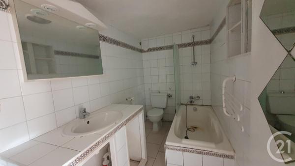 Maison à vendre  7 pièces - 158,11 m2 CARQUEIRANNE - 83