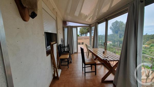 Maison à vendre  7 pièces - 158,11 m2 CARQUEIRANNE - 83