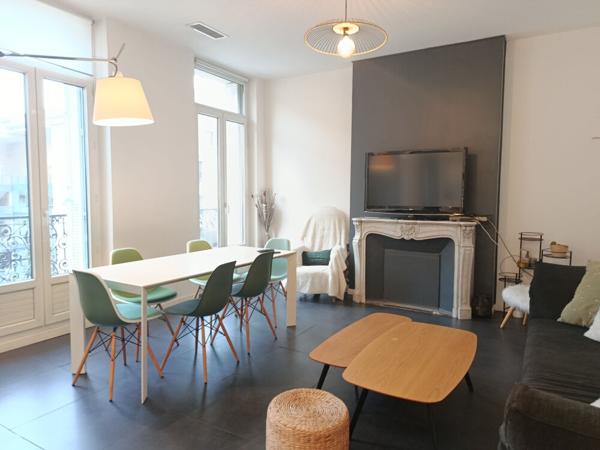 À vendre : Appartement spacieux de 5 pièces à Toulon, Haute Ville