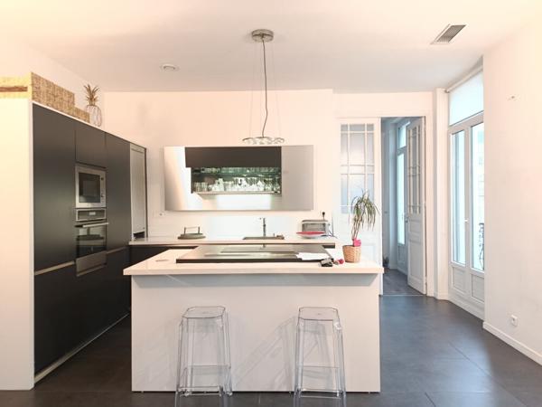 À vendre : Appartement spacieux de 5 pièces à Toulon, Haute Ville