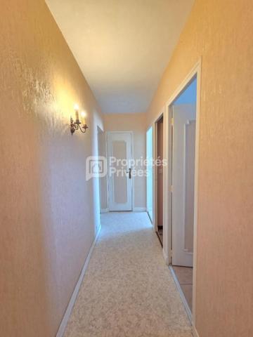 Appartement Montélimar 4 pièces 77 m2