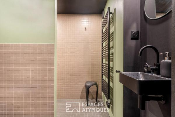 Loft avec patio dans une ancienne clouterie