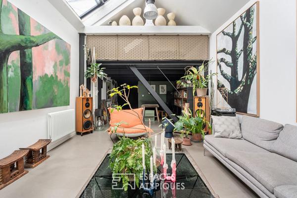 Loft avec patio dans une ancienne clouterie