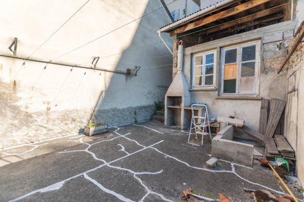 Vente Immeuble 11 pièces 182 m2 à Thiers