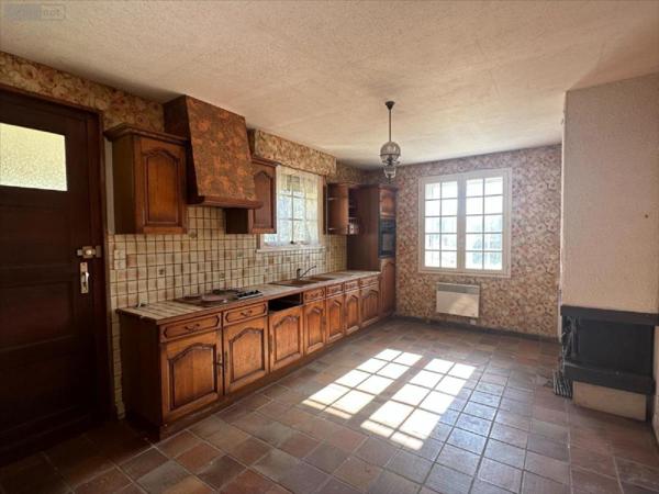 Maison à vendre à Carhaix-Plouguer dans le Finistère (29270), ref : 29005-1078695