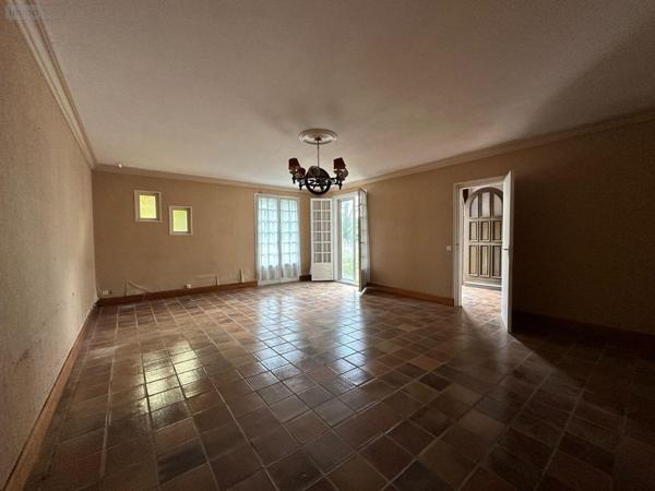 Maison à vendre à Carhaix-Plouguer dans le Finistère (29270), ref : 29005-1078695