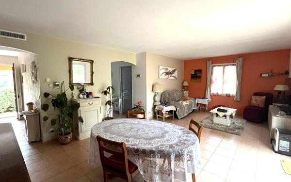 Maison à vendre    5 pièces •  Brignoles