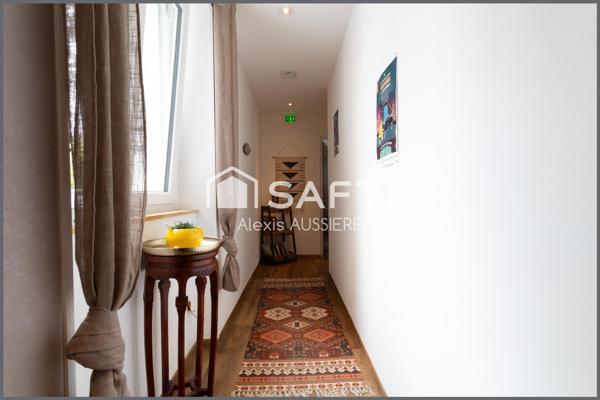 MAISON DE 385 M2 PARC ARBORE DE 4700 M2