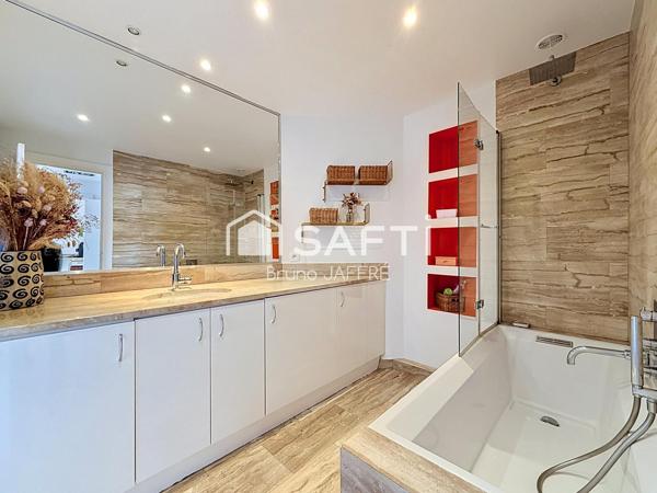 Appartement T3, 5e étage,85 m², rue P Delorme