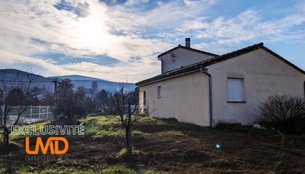 Villa 3 chambres, terrasse, jardin, garage