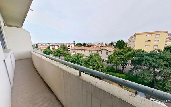 Appartement à vendre    3 pièces • 64 m2 Bron