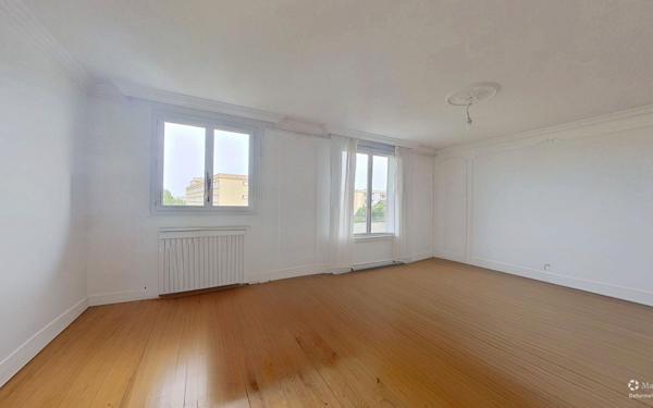 Appartement à vendre    3 pièces • 64 m2 Bron