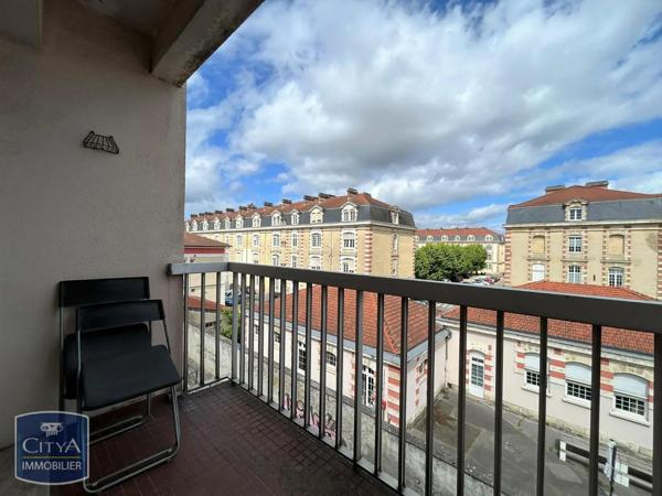 Appartement à louer 1 pièce 28.04m² Bordeaux (33000)