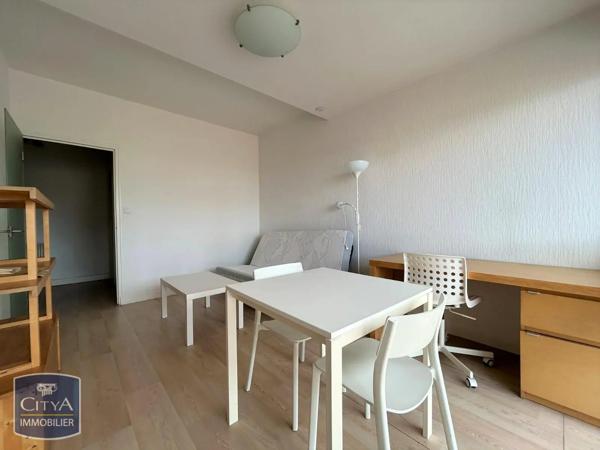 Appartement à louer 1 pièce 28.04m² Bordeaux (33000)
