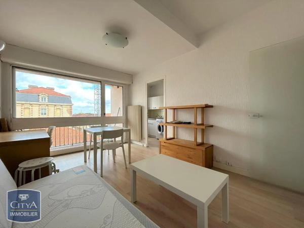 Appartement à louer 1 pièce 28.04m² Bordeaux (33000)