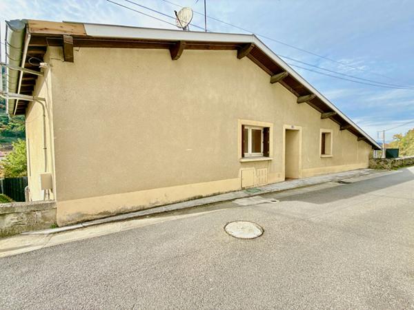 A VENDRE : MAISON 86 M² AVEC JARDIN + APPARTEMENT T2 AVEC BALCON, TERRASSE ET GARAGE