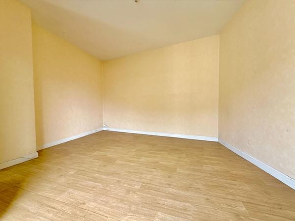 A VENDRE : MAISON 86 M² AVEC JARDIN + APPARTEMENT T2 AVEC BALCON, TERRASSE ET GARAGE