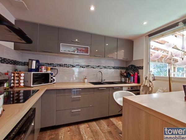 Chalet spacieux rénové dans parc de loisirs 5 étoiles