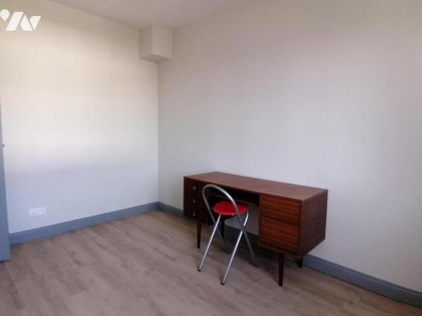 PAVILLON SUR SOUS-SOL